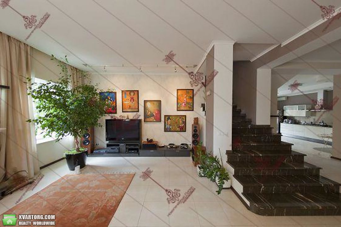 Rent out house. Киев,  Матросова — photo 2