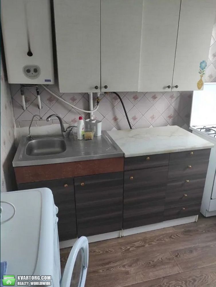 Rent out 2-room apartment. Днепропетровск, Набережна Січеславська — photo 2