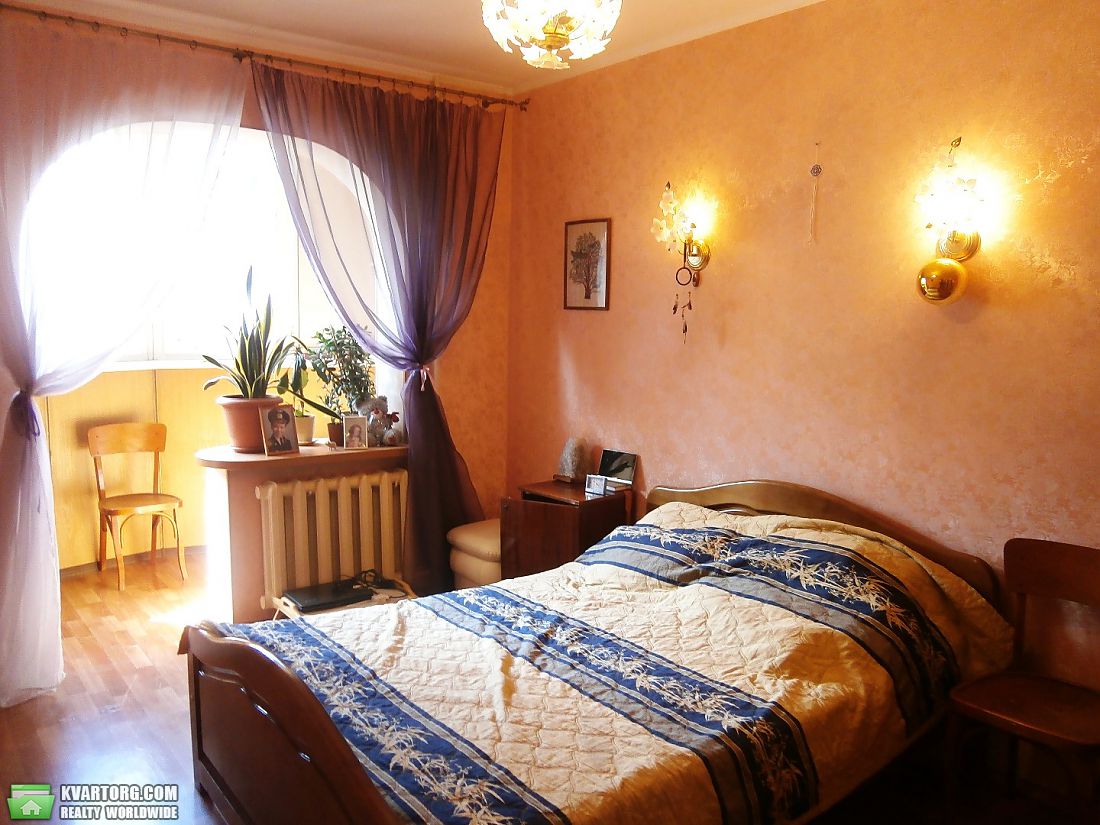 Sell 4-room apartment. Одесса, Сахарова — photo 1