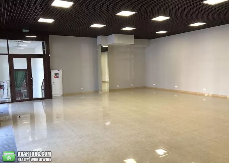 Rent out shop. Киев,  Верхний Вал — photo 5