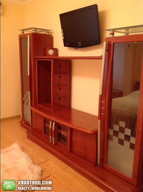 Rent out 3-room apartment. Киев,  Руданского — photo 8