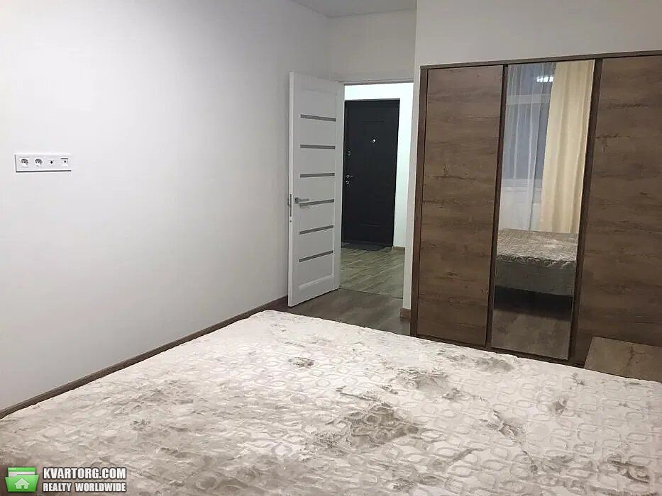 Rent out 1-room apartment. Киев,  Правды пр — photo 2