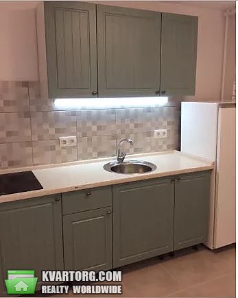 Rent out 1-room apartment. Киев,  Стадионная — photo 9
