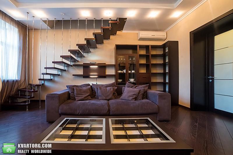 Rent out 4-room apartment. Киев,  Прорезная — photo 1