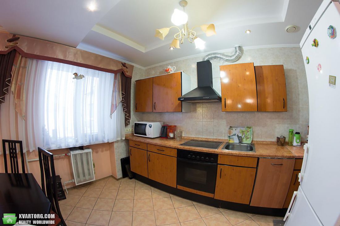 Sell 4-room apartment. Киев,  Драгомирова — photo 4