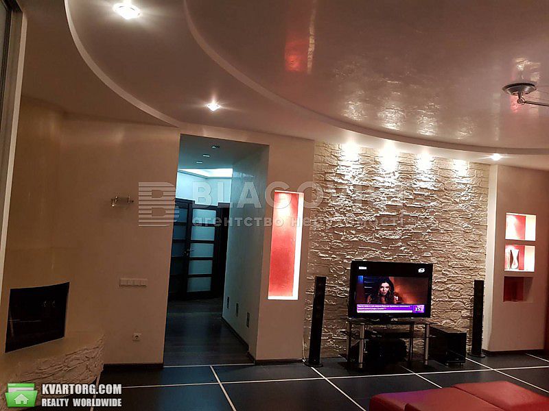 Sell 3-room apartment. Киев,  Щорса — photo 8
