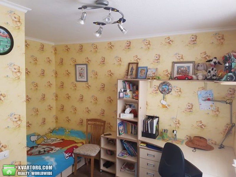 Sell 3-room apartment. Киев,  Маяковского — photo 4