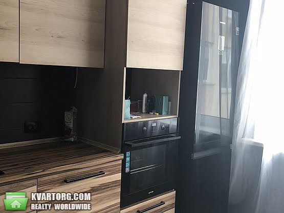 Sell 3-room apartment. Киев, Лобоновского — photo 1