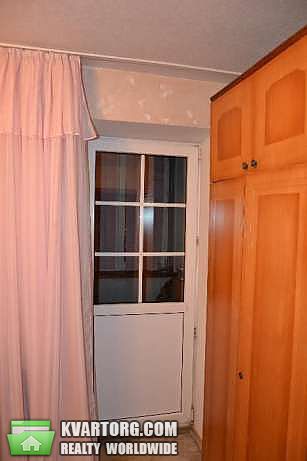 Rent out 2-room apartment. Киев,  Полярная — photo 9