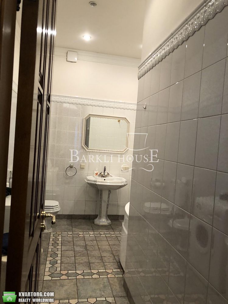Rent out 3-room apartment. Киев,  Леонтовича — photo 9