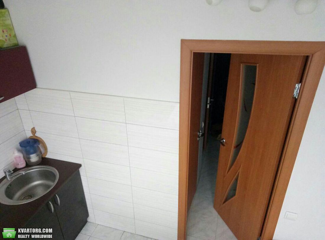 Sell 1-room apartment. Киев,  Приречная — photo 6