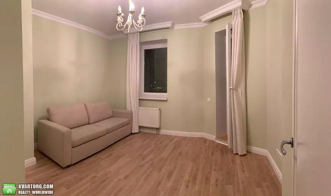 Rent out 3-room apartment. Киев,  Голосеевская — photo 3