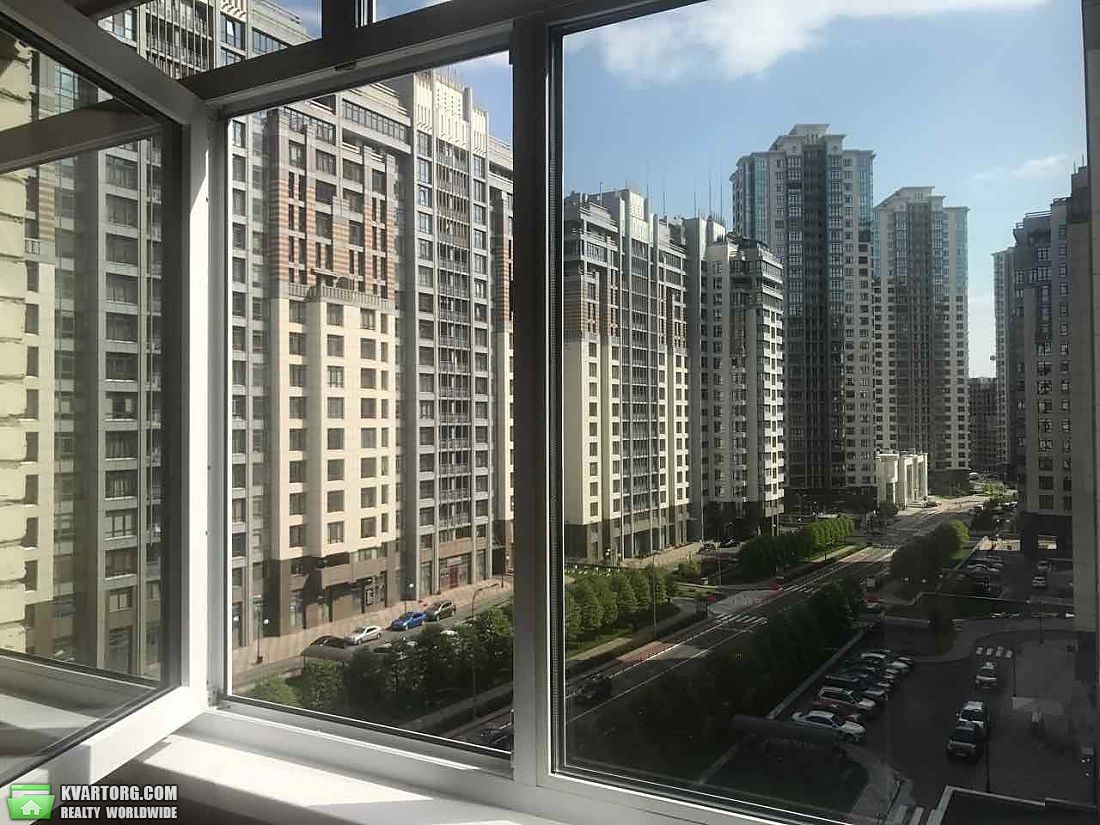 Rent out 1-room apartment. Киев,  Драгомирова — photo 1