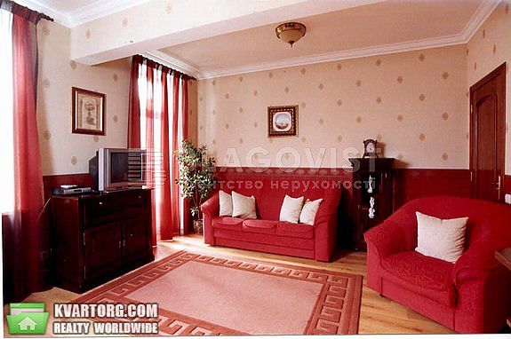 Rent out 2-room apartment. Киев, Никольский пер. — photo 2