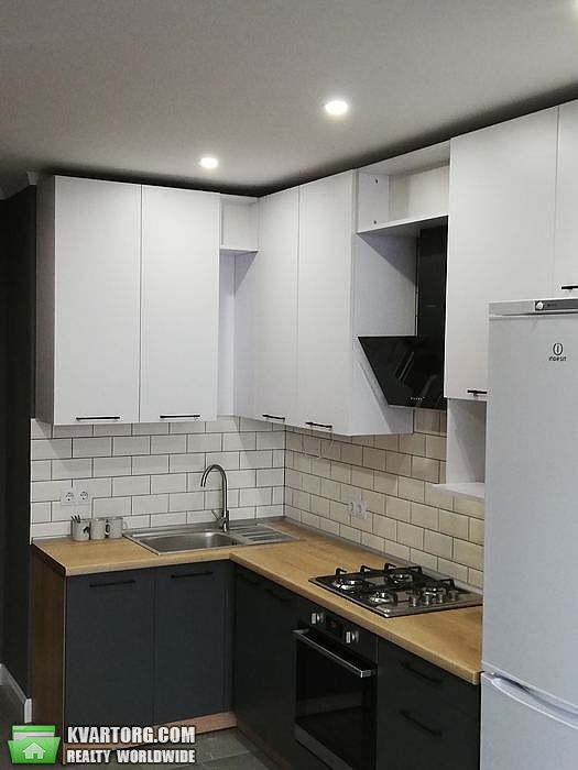 Rent out 1-room apartment. Львов, Чорновола — photo 9
