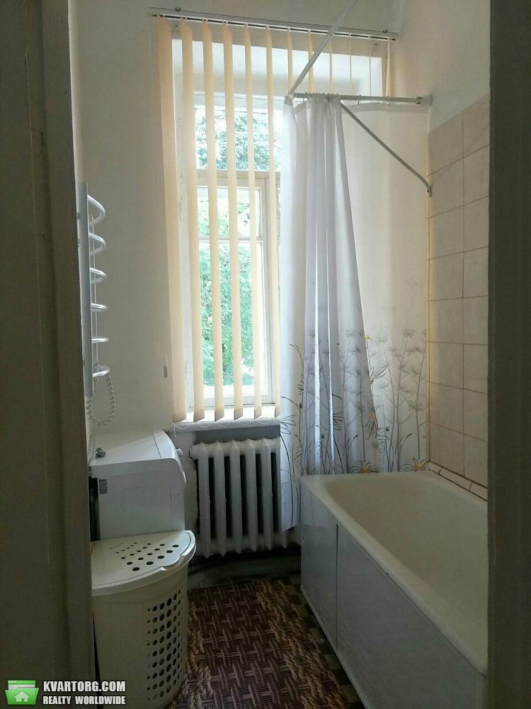 Rent out 2-room apartment. Киев,  Мазепы — photo 9