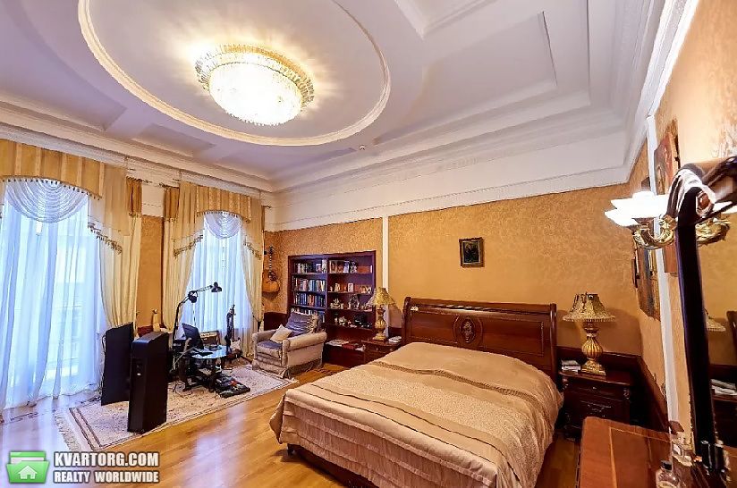 Sell multi-room apartment. Киев,  Владимирская — photo 3