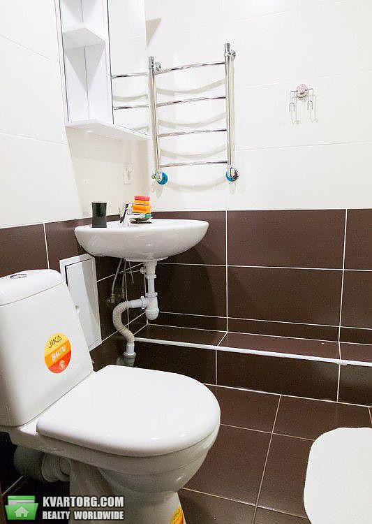 Rent out 3-room apartment. Киев, Никольско-Слободская — photo 10