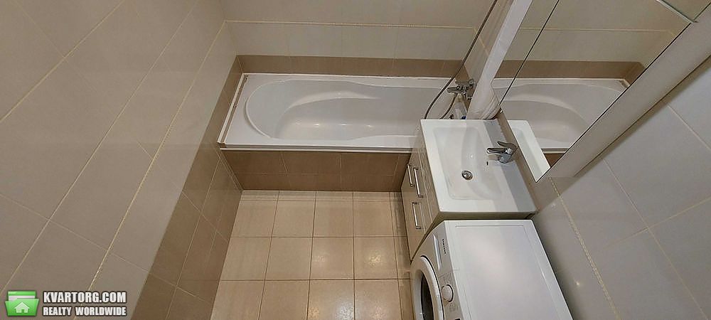 Rent out 2-room apartment. Киев, Урловская — photo 5
