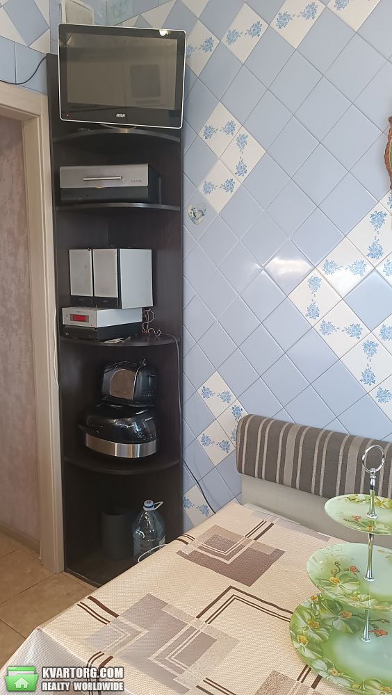 Rent out 2-room apartment. Киев,  Радужная — photo 8