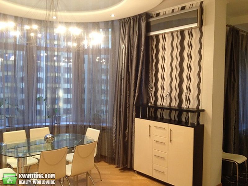 Rent out 3-room apartment. Киев,  Дмитриевская — photo 3