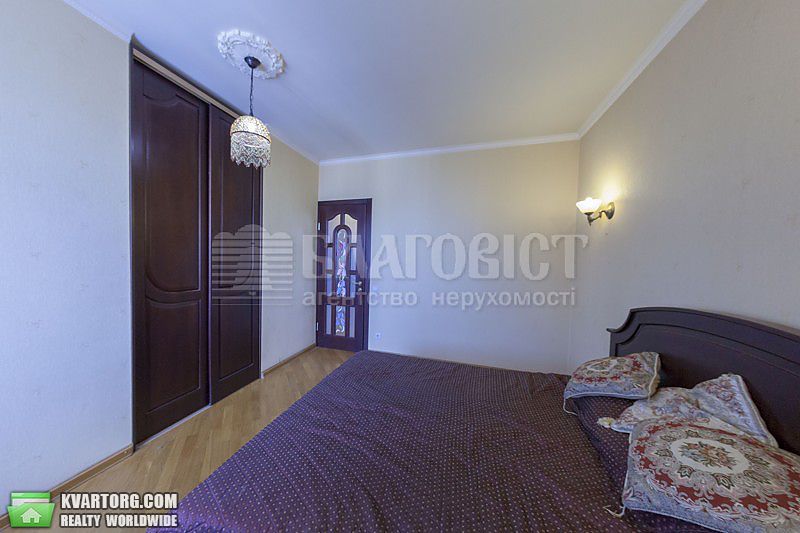 Rent out 4-room apartment. Киев,  Черновола — photo 4