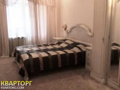 Rent out 2-room apartment. Киев,  Вышгородская — photo 1