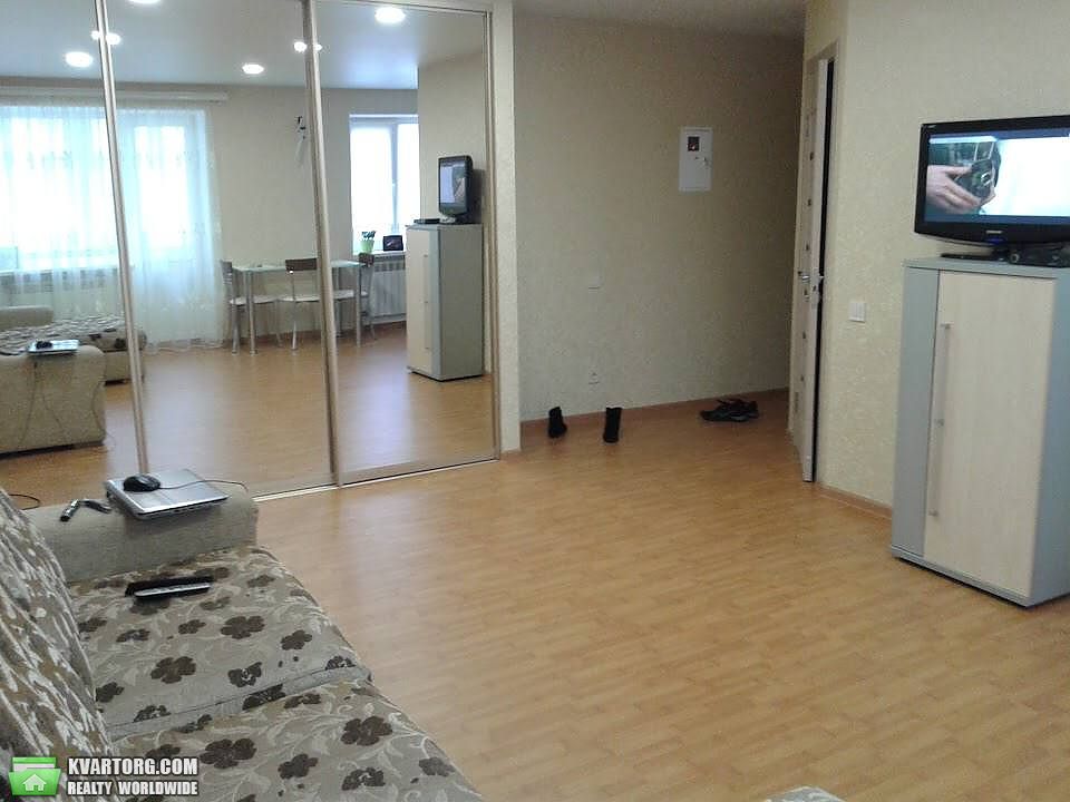 Rent out 1-room apartment. Днепропетровск, пр.Поля — photo 5