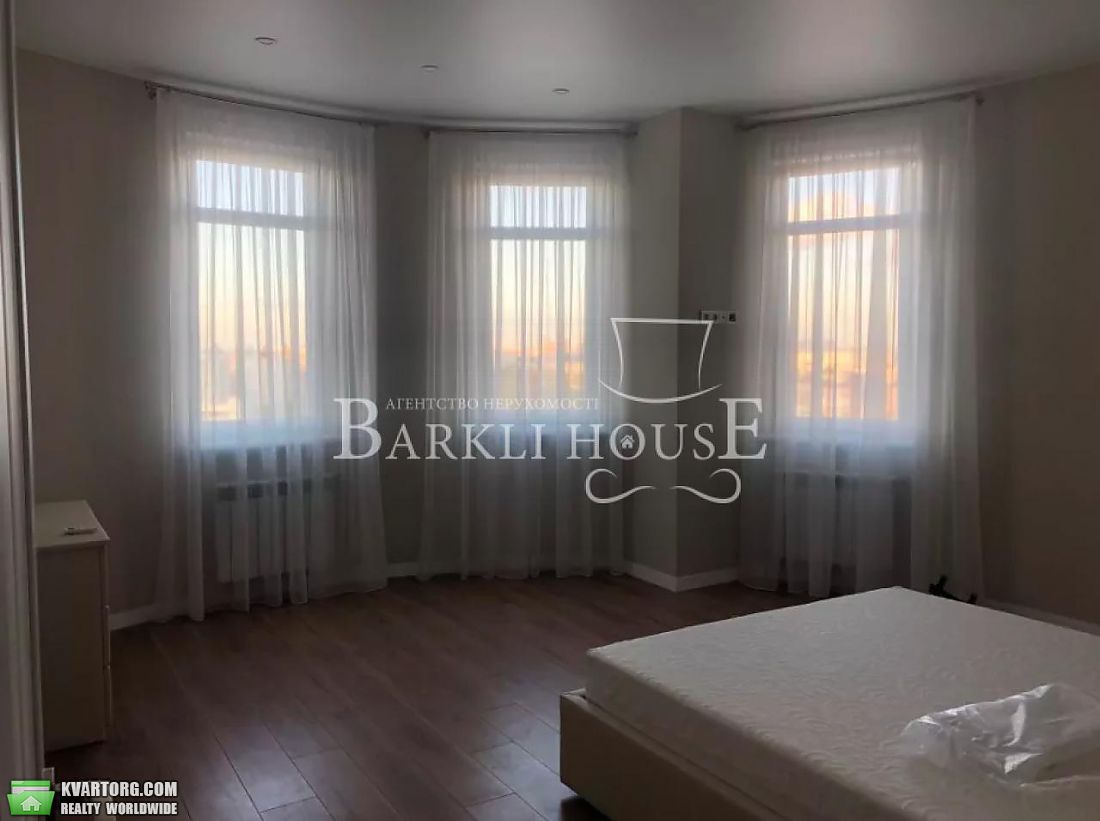 Rent out 3-room apartment. Киев,  Клименко — photo 7