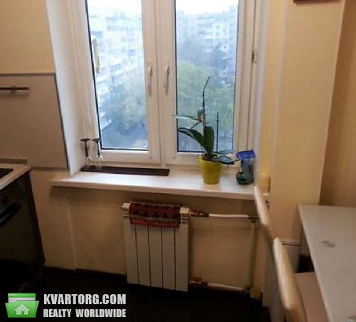 продам 1-комнатную квартиру. Киев,  Бажана - фото 2