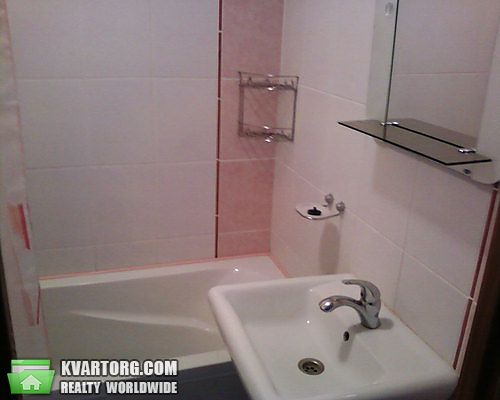 Rent out 3-room apartment. Киев, Героев Сталинграда пр — photo 7