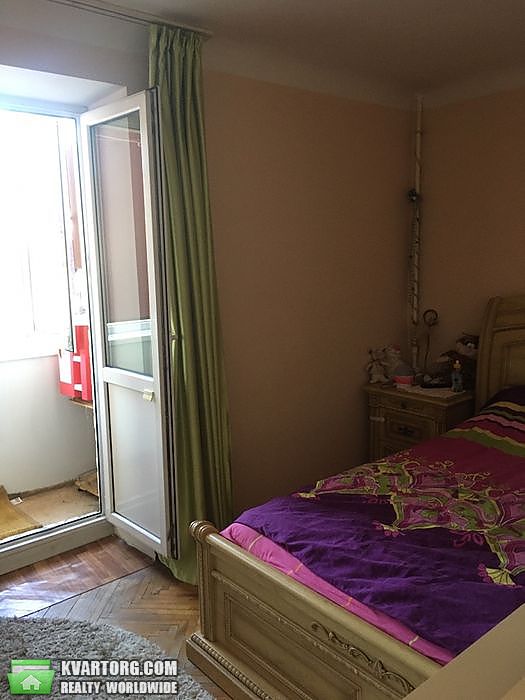 Sell 2-room apartment. Киев,  Юрковская — photo 2