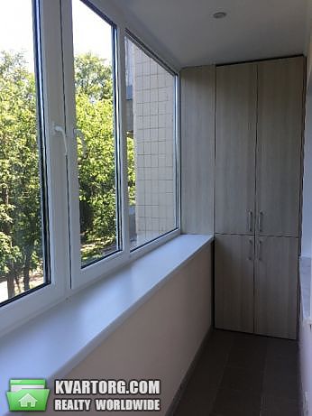 Rent out 2-room apartment. Киев,  Науки пр — photo 10