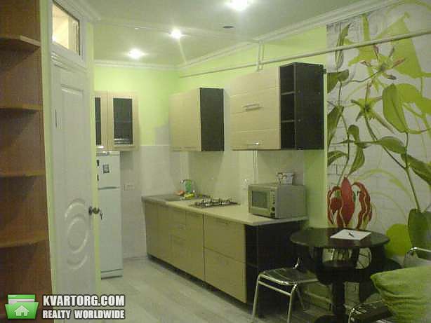 Rent out 1-room apartment. Киев,  Артиллерийский пер — photo 1