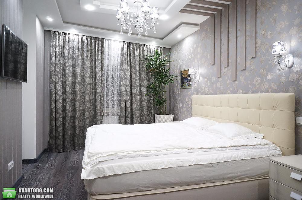 Rent out 2-room apartment. Киев,  Леси Украинки бул — photo 6