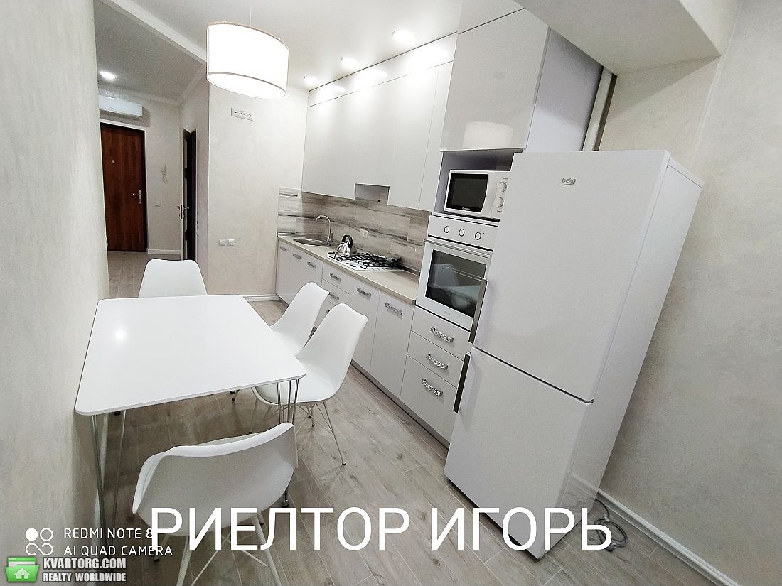 Rent out 2-room apartment. Одесса, Щорса — photo 3