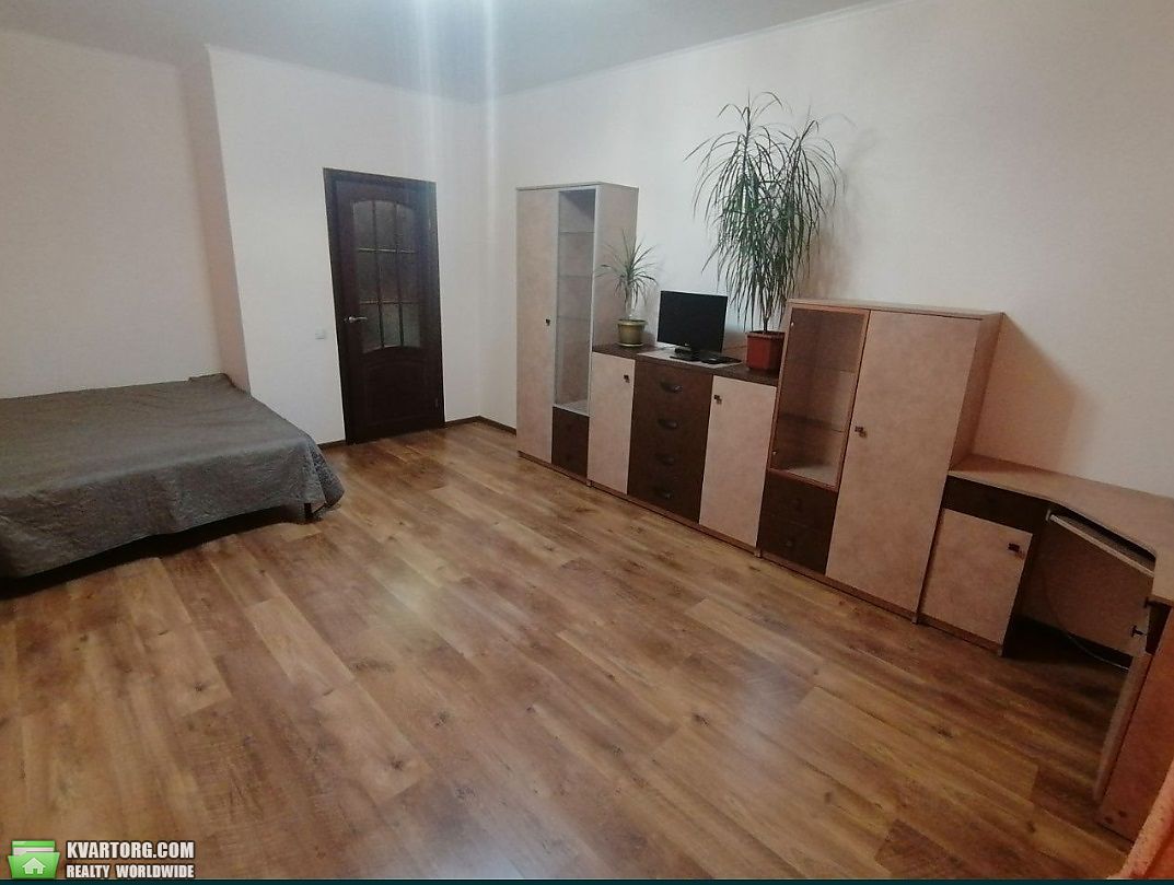 Rent out 1-room apartment. Киев, Дехтяренка Петра — photo 2
