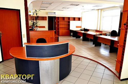 Rent out office. Киев,  Новоконстантиновская — photo 1
