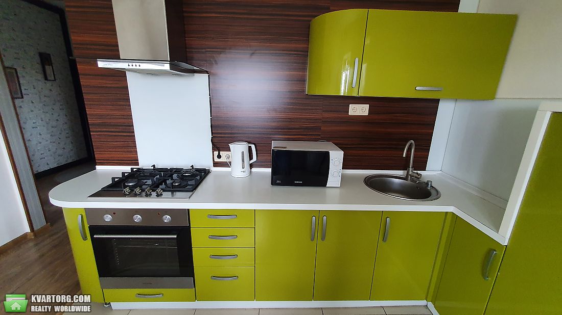 Rent out 1-room apartment. Киев,  Садовая Осокорки — photo 9
