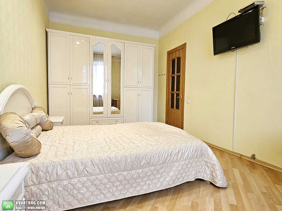 Rent out 2-room apartment. Киев, Велика васильківська — photo 2