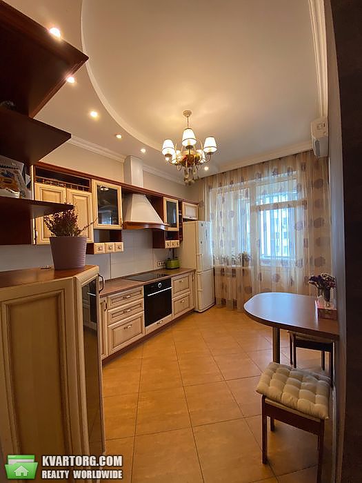 Sell 3-room apartment. Киев,  Срибнокильская — photo 1