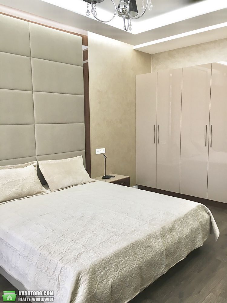 Rent out 2-room apartment. Киев,  Драгомирова — photo 6