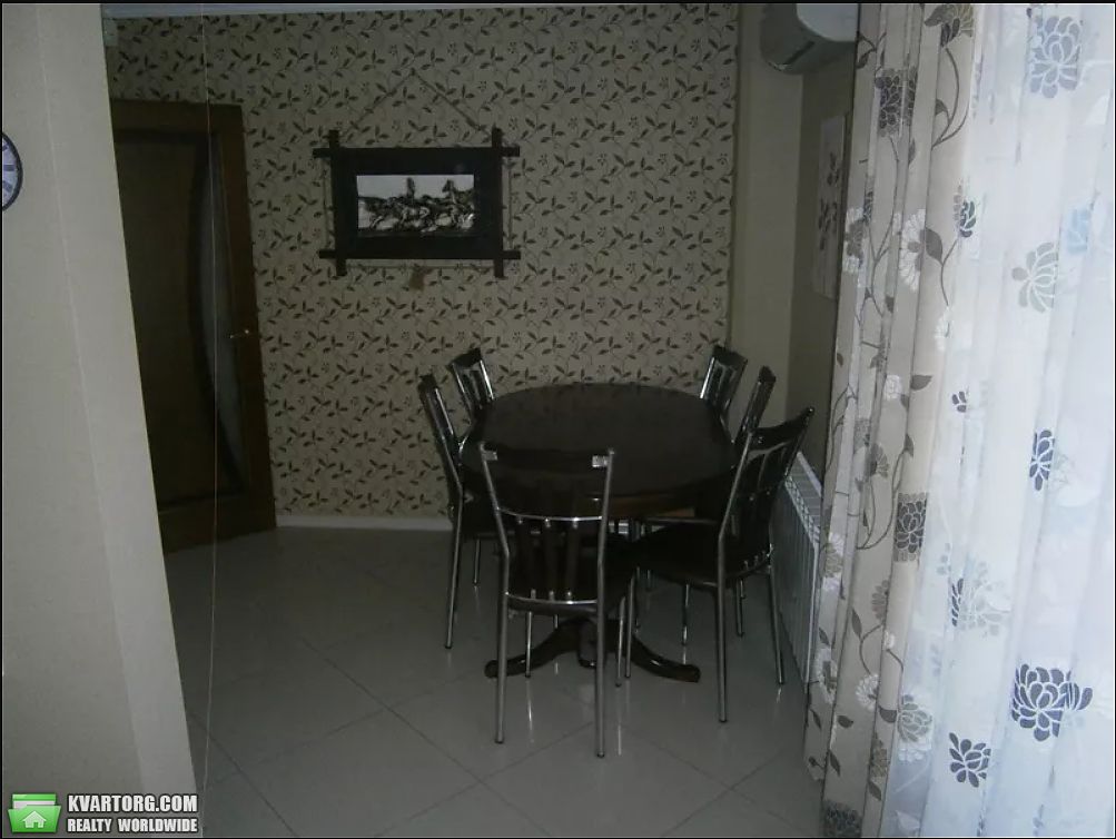 Rent out 3-room apartment. Киев,  Дашавская — photo 4
