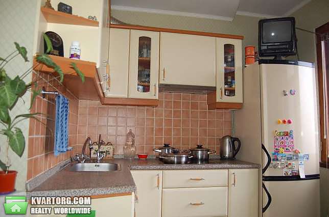 Sell 2-room apartment. Киев,  Ужвий — photo 1