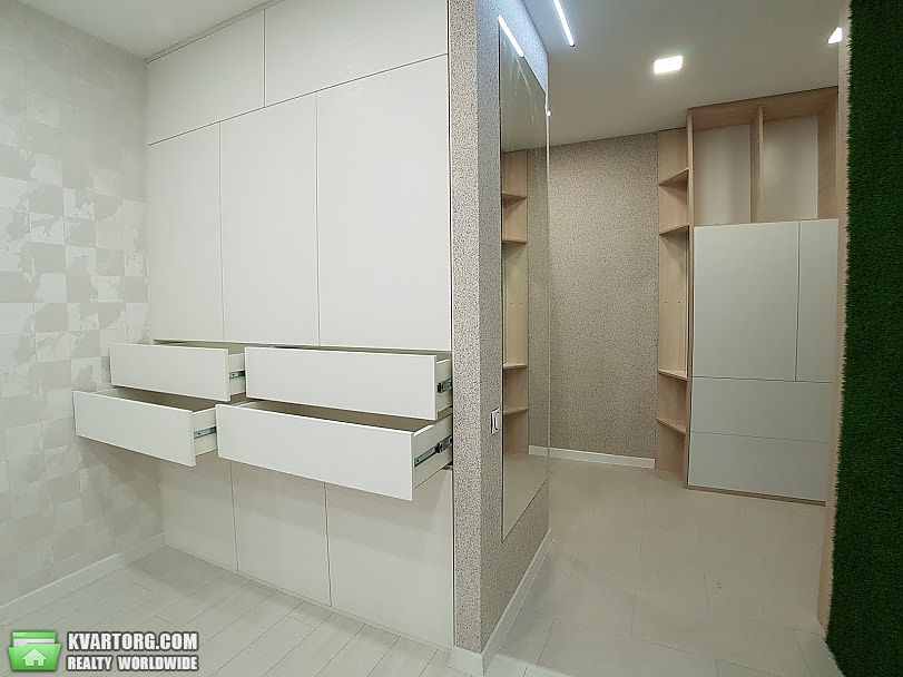 Sell 1-room apartment. Киев, Юнацкая — photo 8