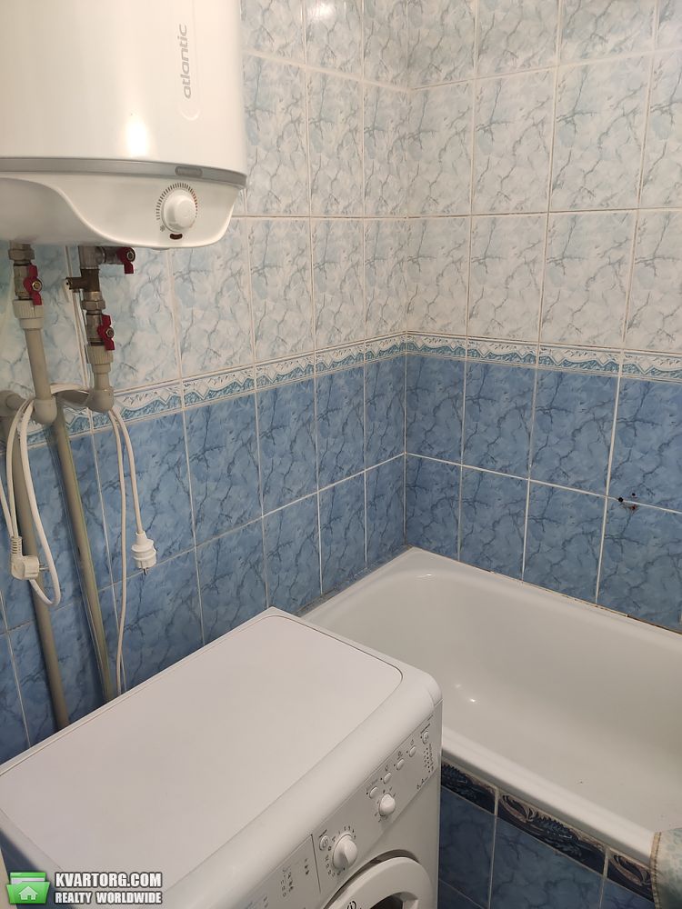 Rent out 3-room apartment. Днепропетровск, 20-летия Победы — photo 8