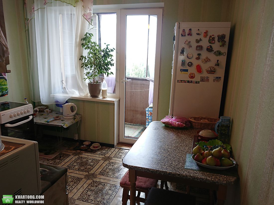 Sell 3-room apartment. Киев,  Булгакова — photo 2