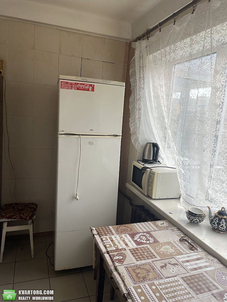 Rent out 2-room apartment. Киев, Перова — photo 1