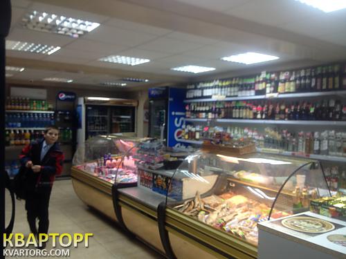 Sell shop. Киев,  Зодчих — photo 2