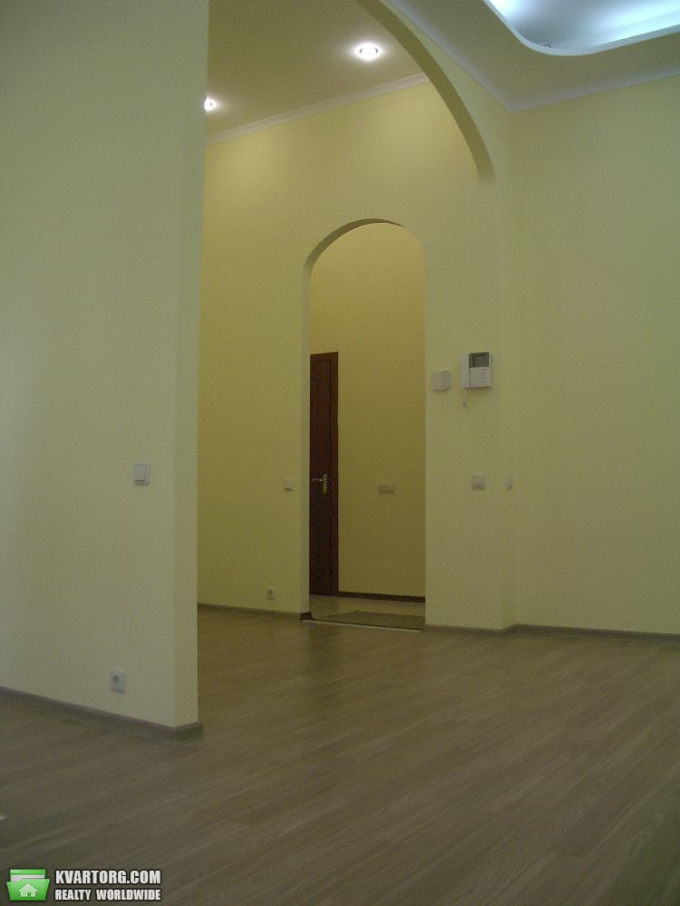 Rent out office. Киев,  Паньковская — photo 2